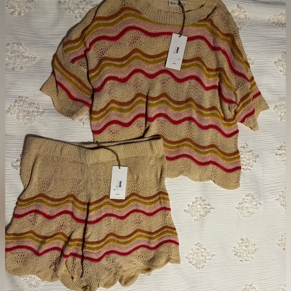 Matching Knit Set - Picture 5 of 10